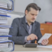 documentacion fiscal ordenada empresa facturas contabilidad